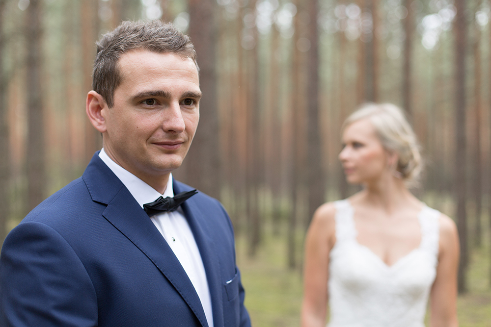 Pudełko Wspomnień - Naturalna sesja fotograficzna w lesie • Kamila i Michał